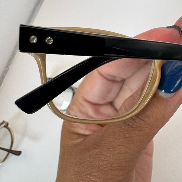 Two Pair Of Foster Grant Design Optics Eyeglass Frames 52-15-141 53-15-141 main image 14